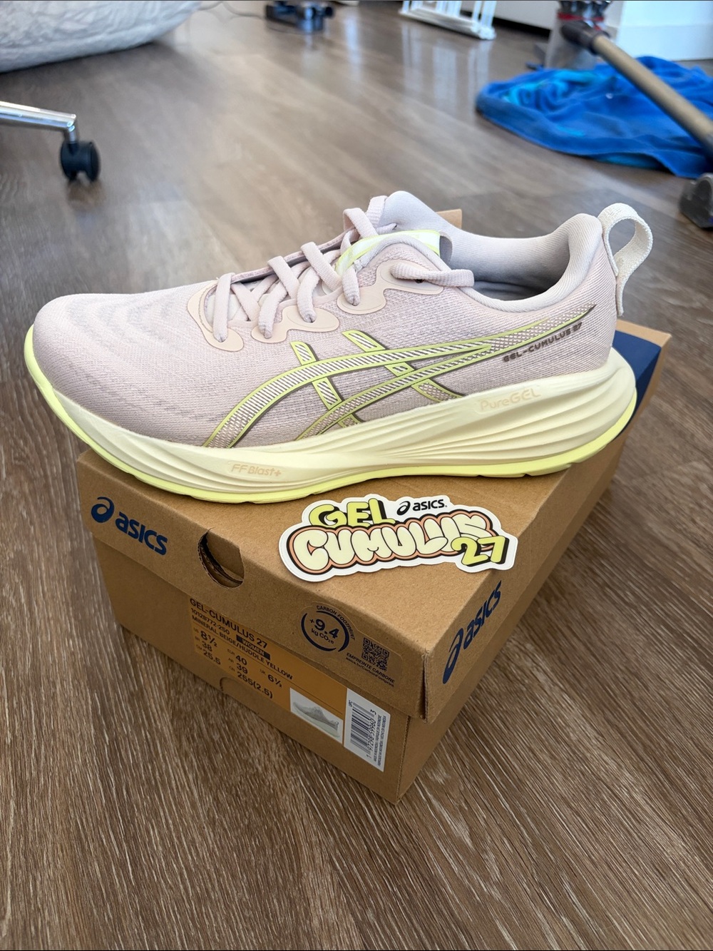 ASICS Women’s GEL-Cumulus 27  Pastel Pink with Light Yellow Accents